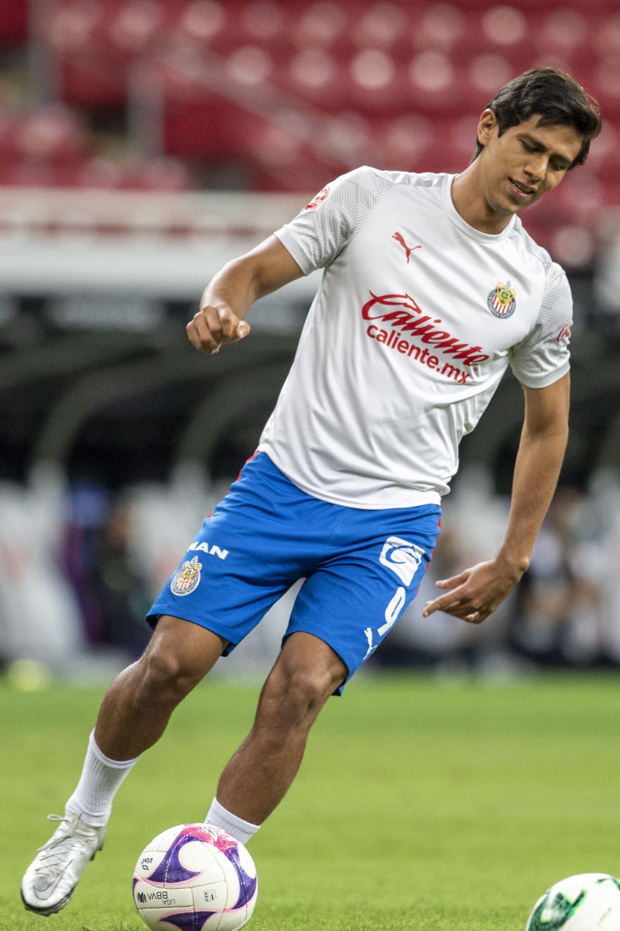 JJ Macías, ausente ante Puebla tras positivo por coronavirus