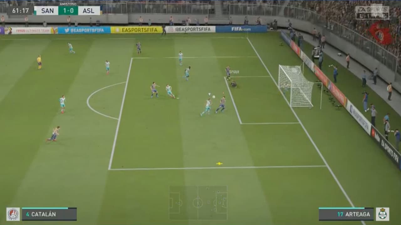 Eduardo Aguirre venció por la mínima a Carlos Gutiérrez en el futbol virtual.