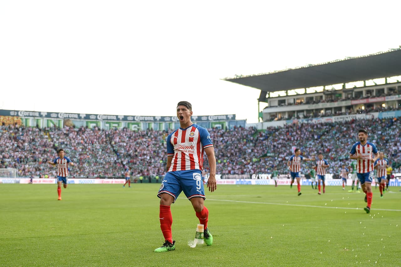 Lo que parecía una plácida victoria de León acabó siendo un apretado triunfo 4-3 sobre el Guadalajara.