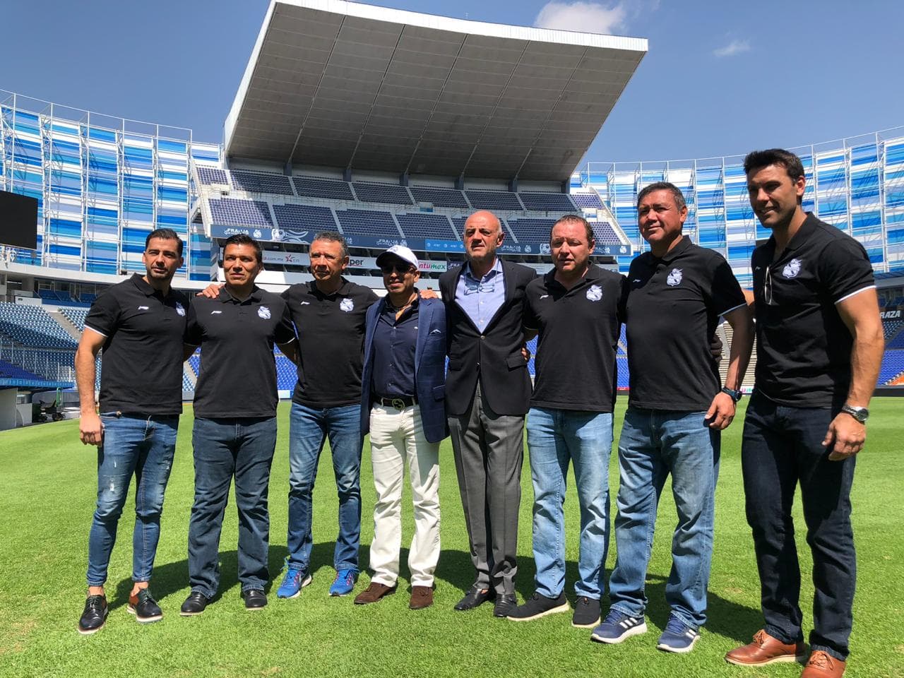 José Luis Rodríguez Sola, conocido con cariño como 'Chelís' recibió la bienvenida en una nueva etapa como técnico del Puebla, que con su llegada espera repuntar en el Clausura 2019 y brillar en la Liga MX.