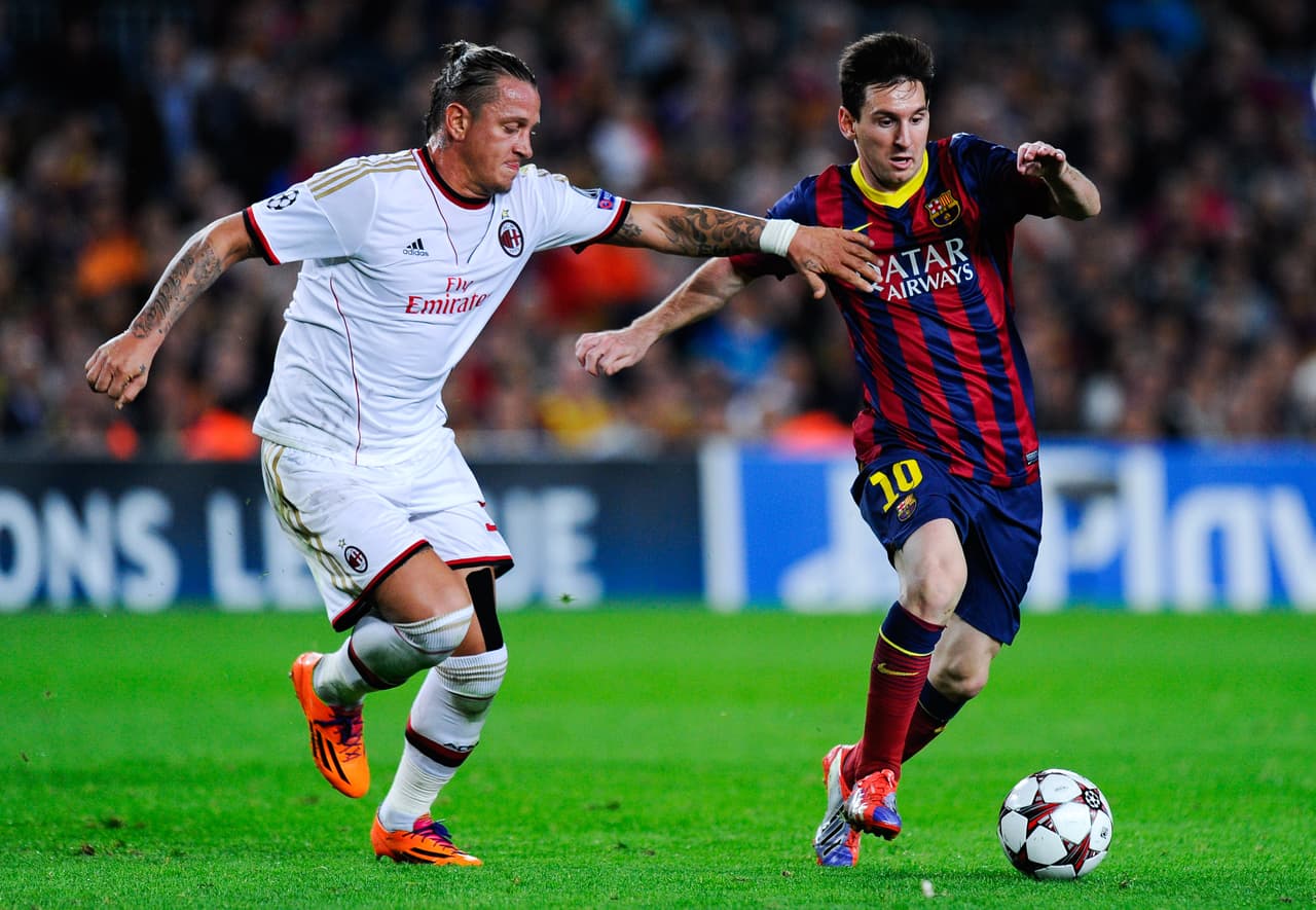 En la temporada 2013 volvió a ganar La Liga con el Barcelona y se adjudicó la Bota de Oro, además del galardón como Jugador del Año en La Liga.