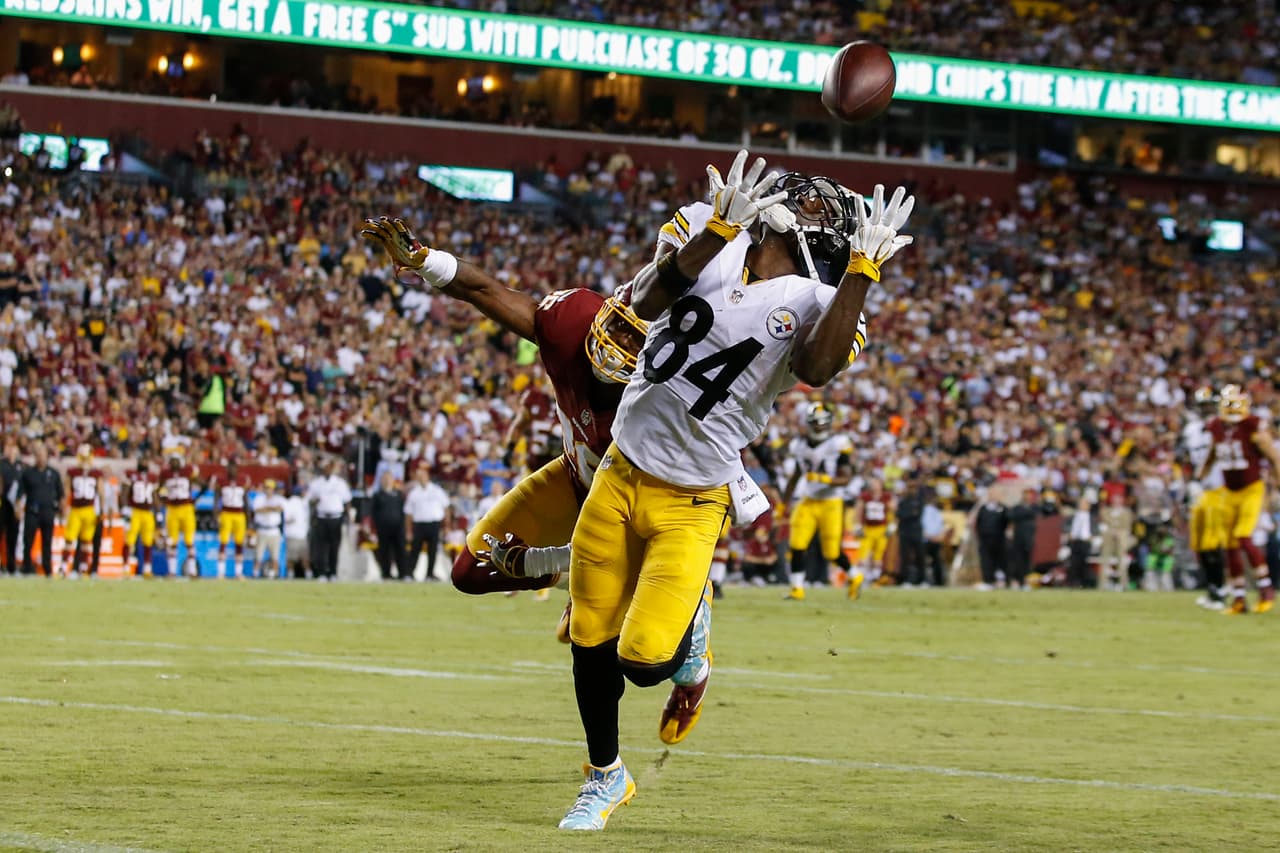 Desde la temporada pasada, Brown utilizó diferentes modelos en los calentamientos.