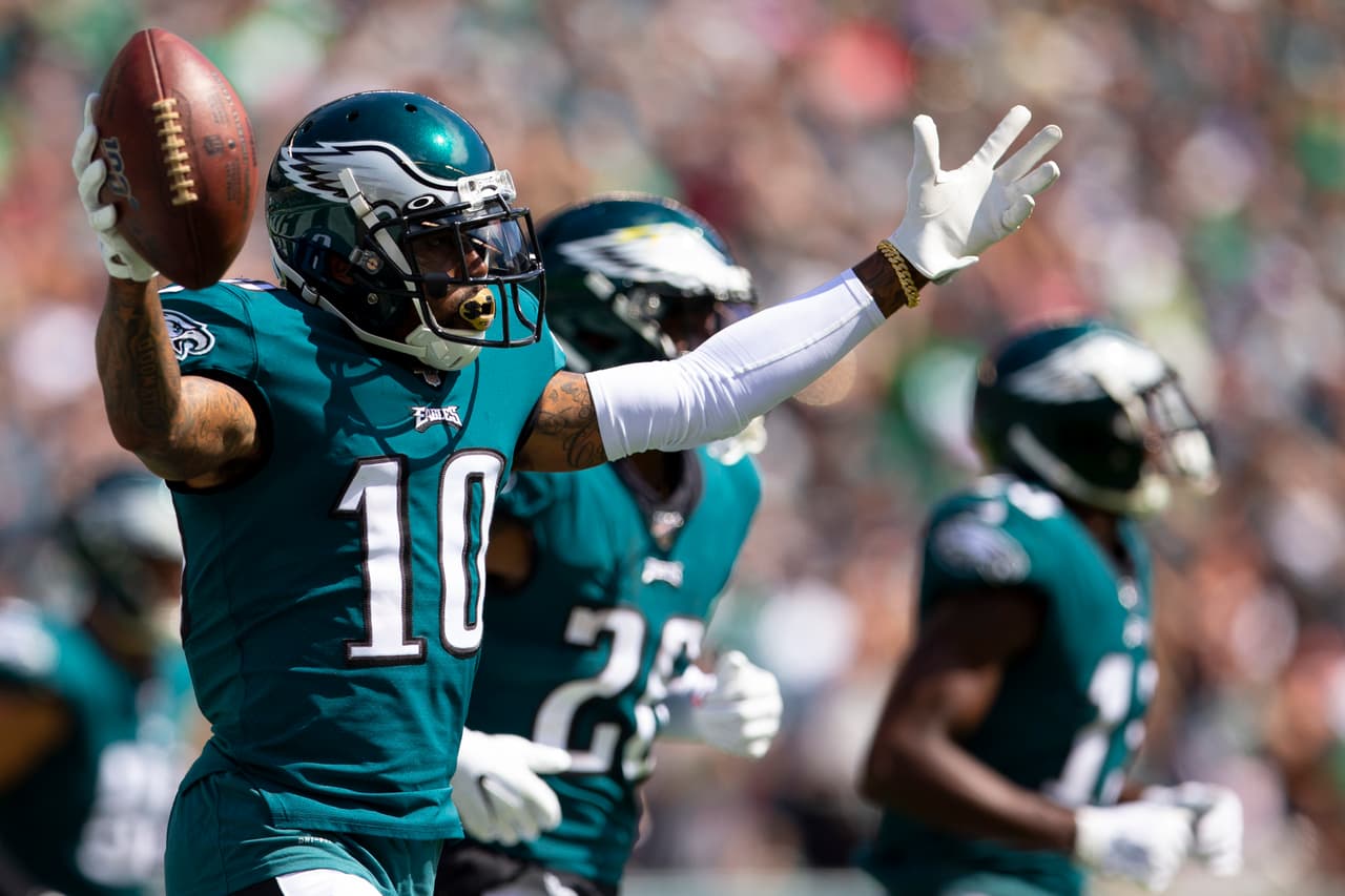DeSean Jackson #10 después de anotar tochdown.
