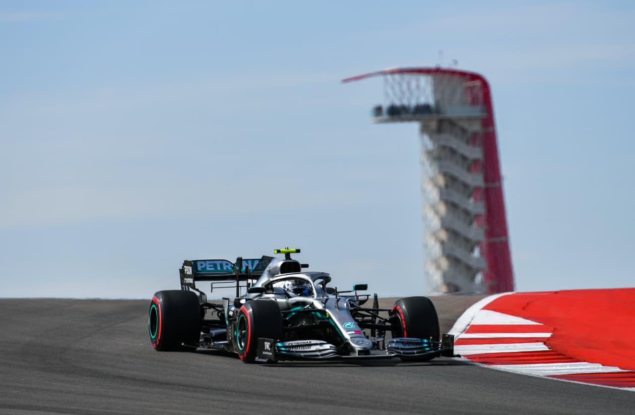 La competencia donde Lewis Hamilton puede coronarse y Sergio Pérez deberá salir desde los pits.