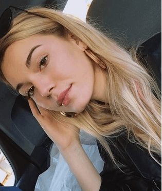 Aunque se rumoró que era su nueva novia es claro que esta joven fue una más en la lista de conquistas del jugador.