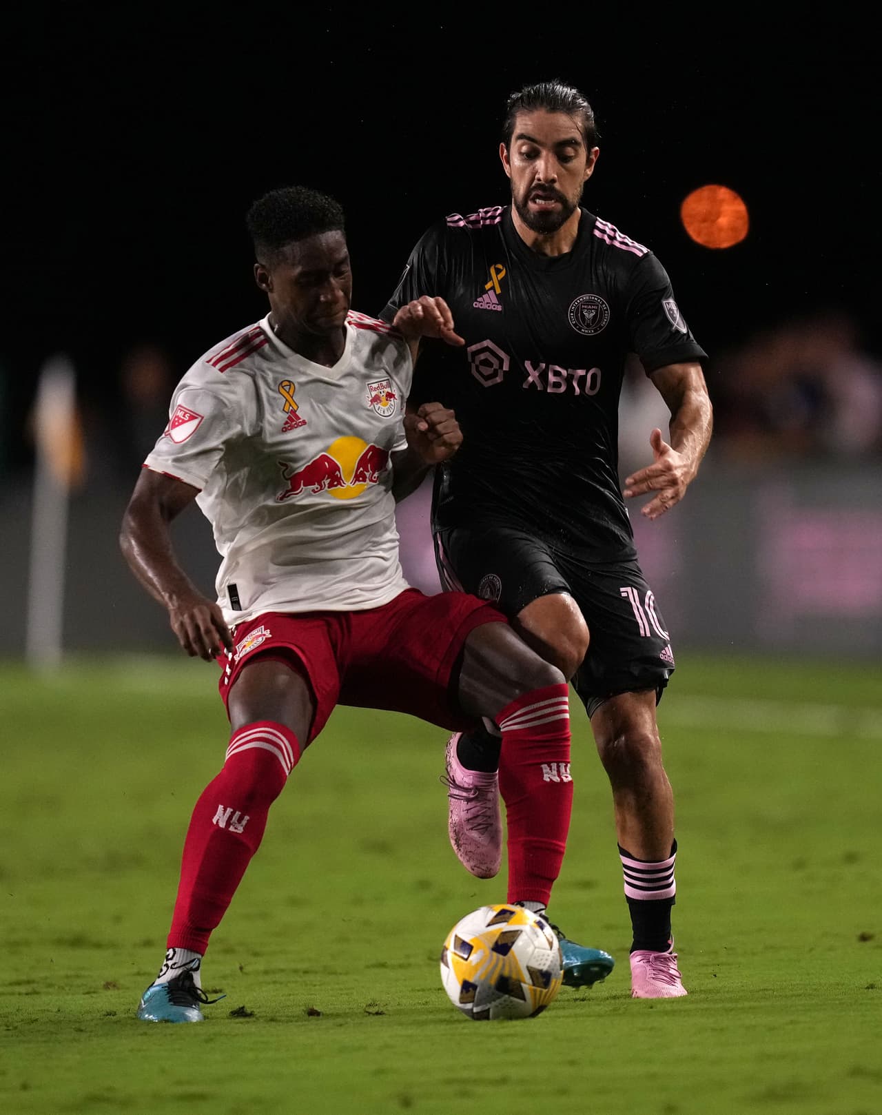 Rodolfo Pizarro no pudo enderezar el encuentro para su conjunto.
<br>