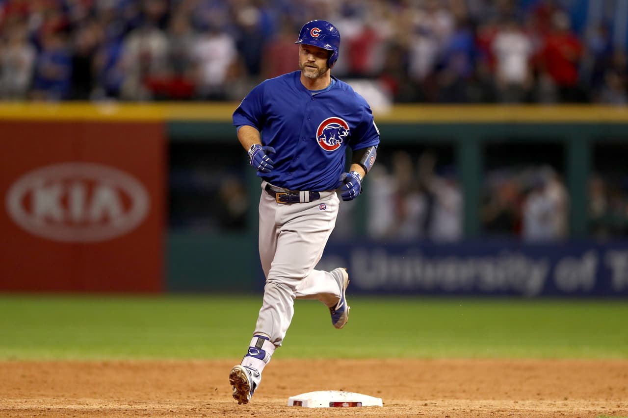 CLEVELAND, OH - NOVEMBER 02: David Ross #3 of the Chicago Cubs runs the bases after hitting a solo home run during the sixth inning against the Cleveland Indians in Game Seven of the 2016 World Series at Progressive Field on November 2, 2016 in Cleveland, Ohio. (Photo by Elsa/Getty Images)