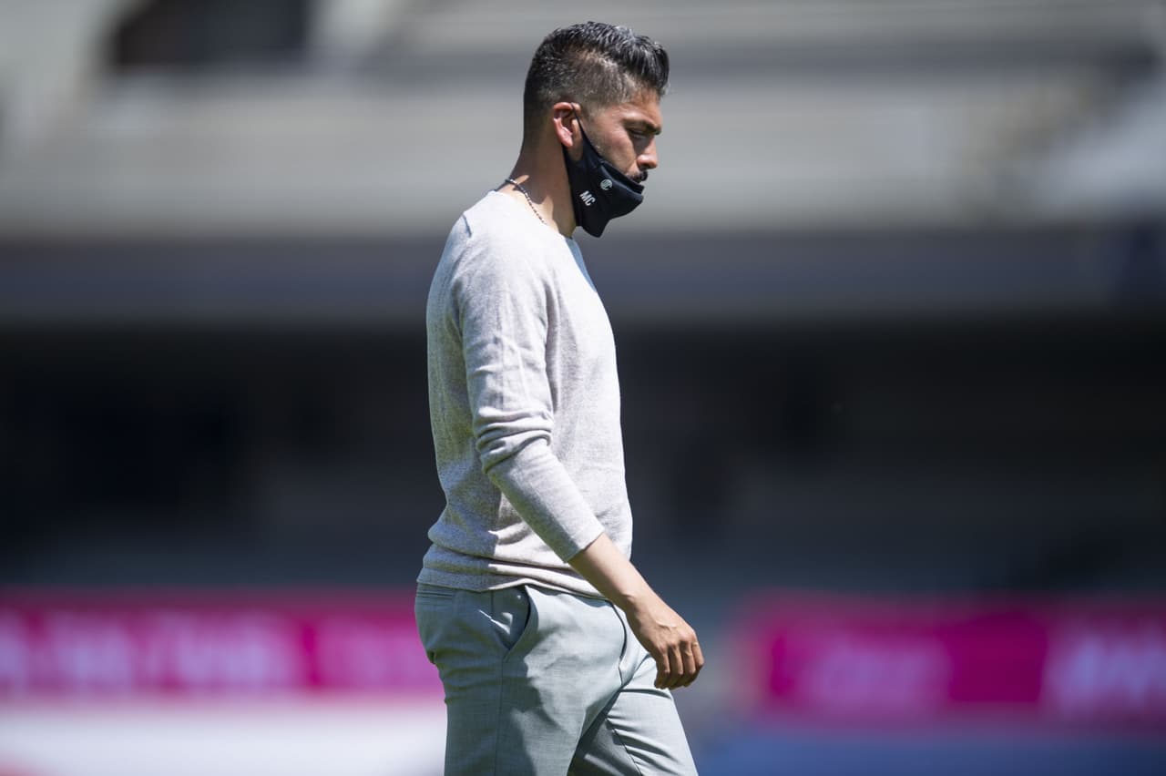 Carlos Morales: "Igual y pongo una línea de mil atrás"