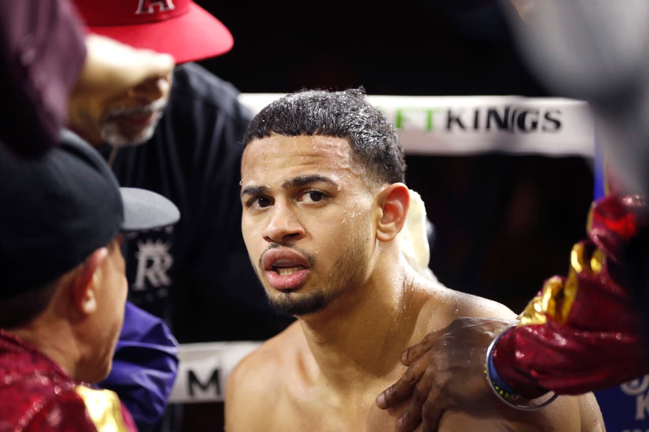 ¡Inexplicable! Juez tenía perdiendo a Pitbull antes del TKO