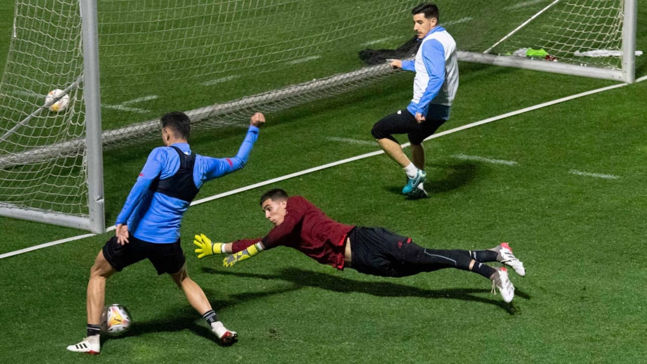 Mexicano entrena con Athletic de cara al juego ante Real Madrid