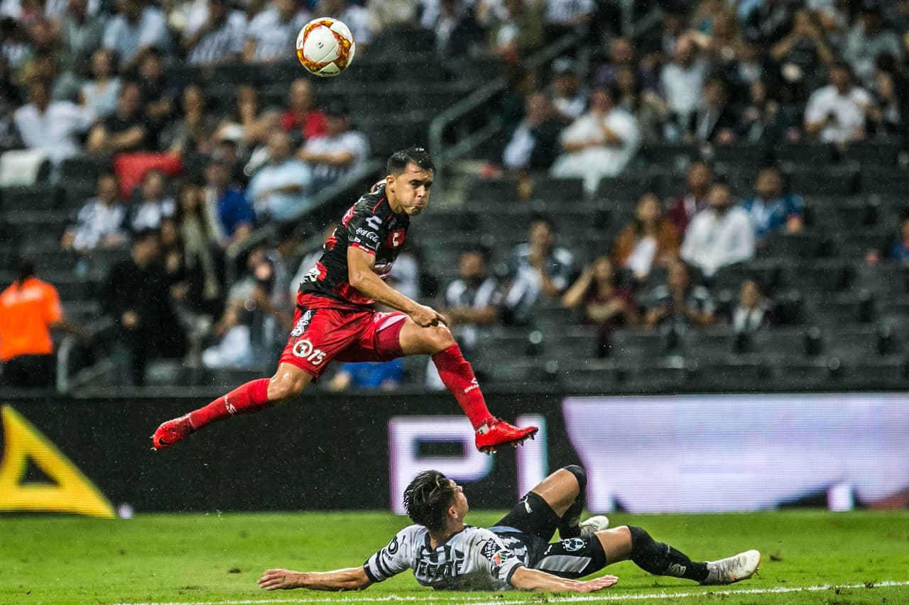 Xolos no encontró la manera de igualar la pizarra. El segundo gol fue obra de Nicolás Sánchez (57') y Jesús Gallardo cerró la cuenta (74'). El árbitro acabó el juego al minuto 84 producto de la lluvia y las condiciones de la cancha.