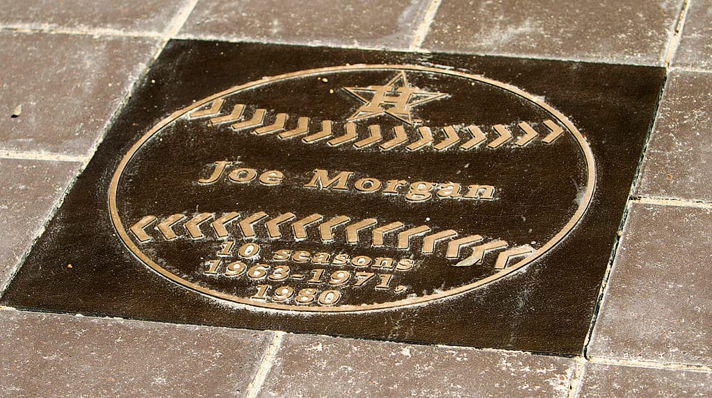 Morgan se unió al Salón de la Fama del Béisbol Nacional en 1990.