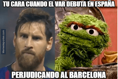 Eso sí, Lionel Messi fue motivo de burlas en medio de los hechos de la Supercopa de España, donde el VAR sirvió a favor de Sevilla.