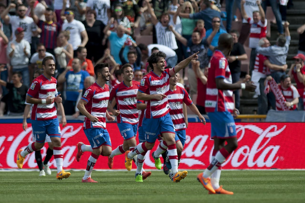 Granada viene de atrás y rescata el empate ante el Deportivo la Coruña