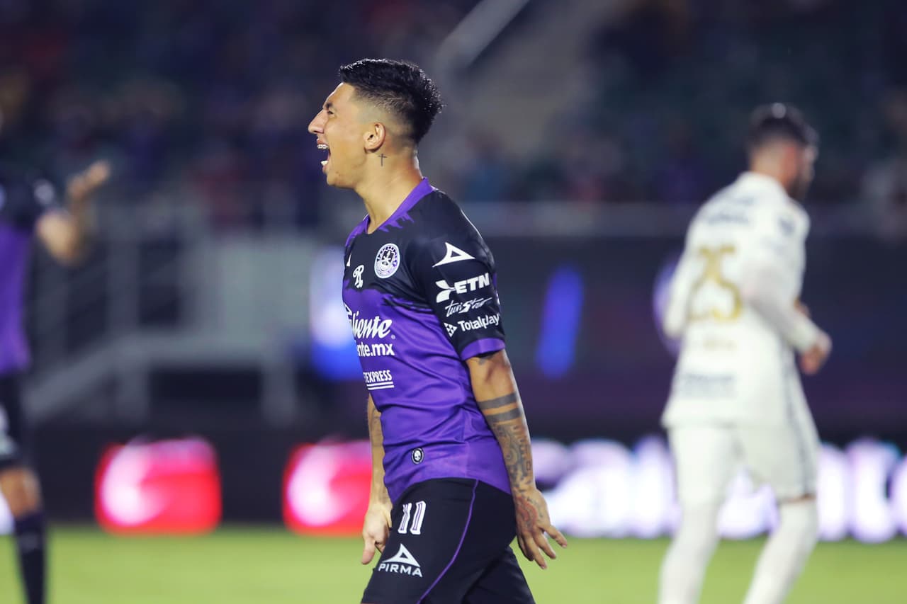El Kraken tuvo una gran entrada y el espectáculo no demeritó con un empate de alarido sobre el final gracias a que Pumas no supo sostener la ventaja cuando tenía todo para llevarse los tres puntos.