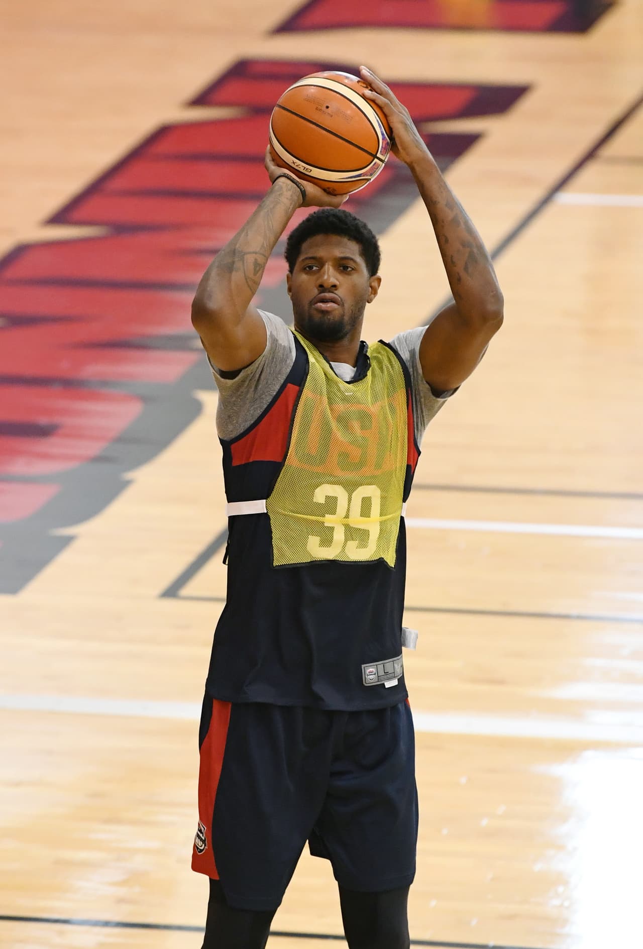 Paul George, del Oklahoma City Thunder, también fue citado por Popovihc para este encuentro.