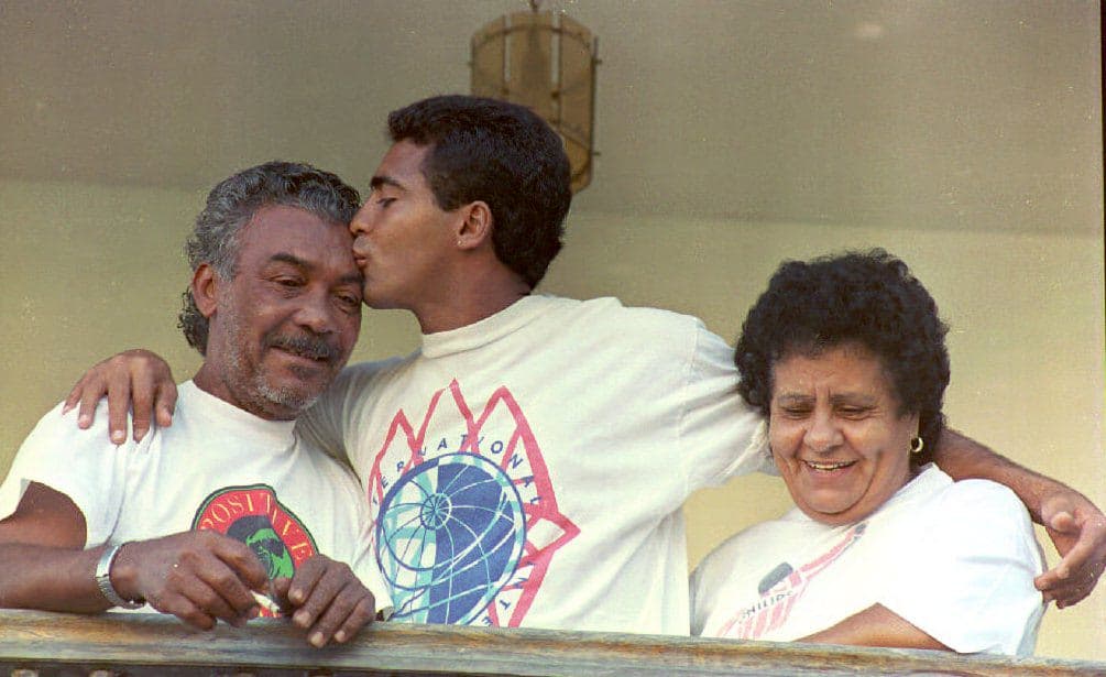 Romario. - El padre del delantero brasileño fue víctima del crimen cuando en su país natal fue “levantado” por unos criminales en 1994. Romario se encontraba concentrado con el Barcelona previo a un derbi ante el Real Madrid por lo cual no pudo responder de inmediato.