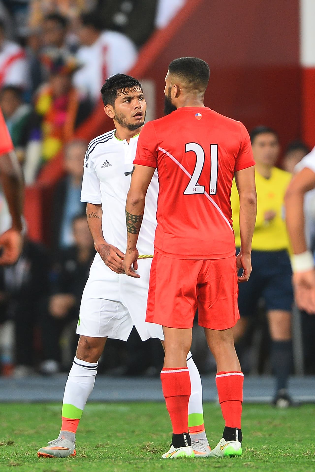 Fue de los mejores hombres de México en los pocos minutos que participó, pero su juego desequilibrante generó altercados con los defensas que lo encararon en distintas ocasiones.