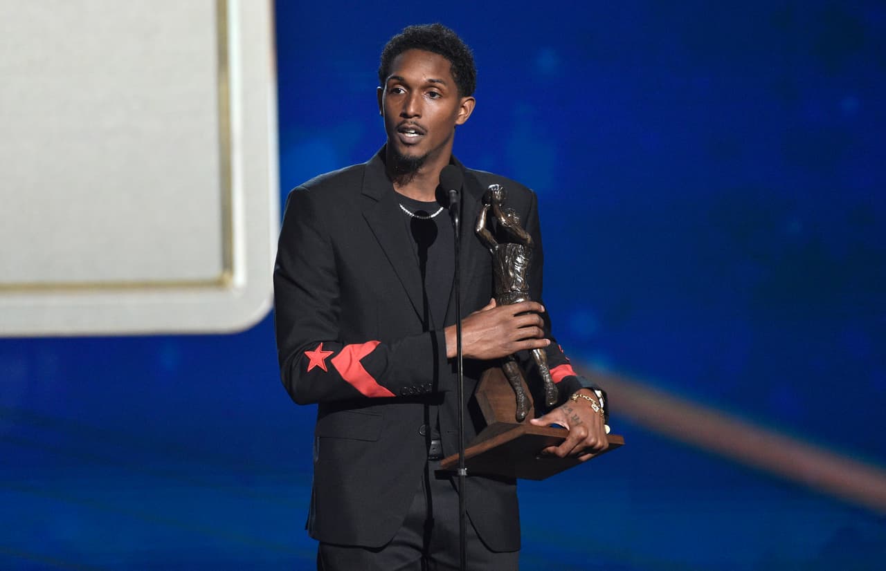 El escolta Lou Williams, de Los Angeles Clippers, fue el ganador del premio de Sexto Jugador del Año.