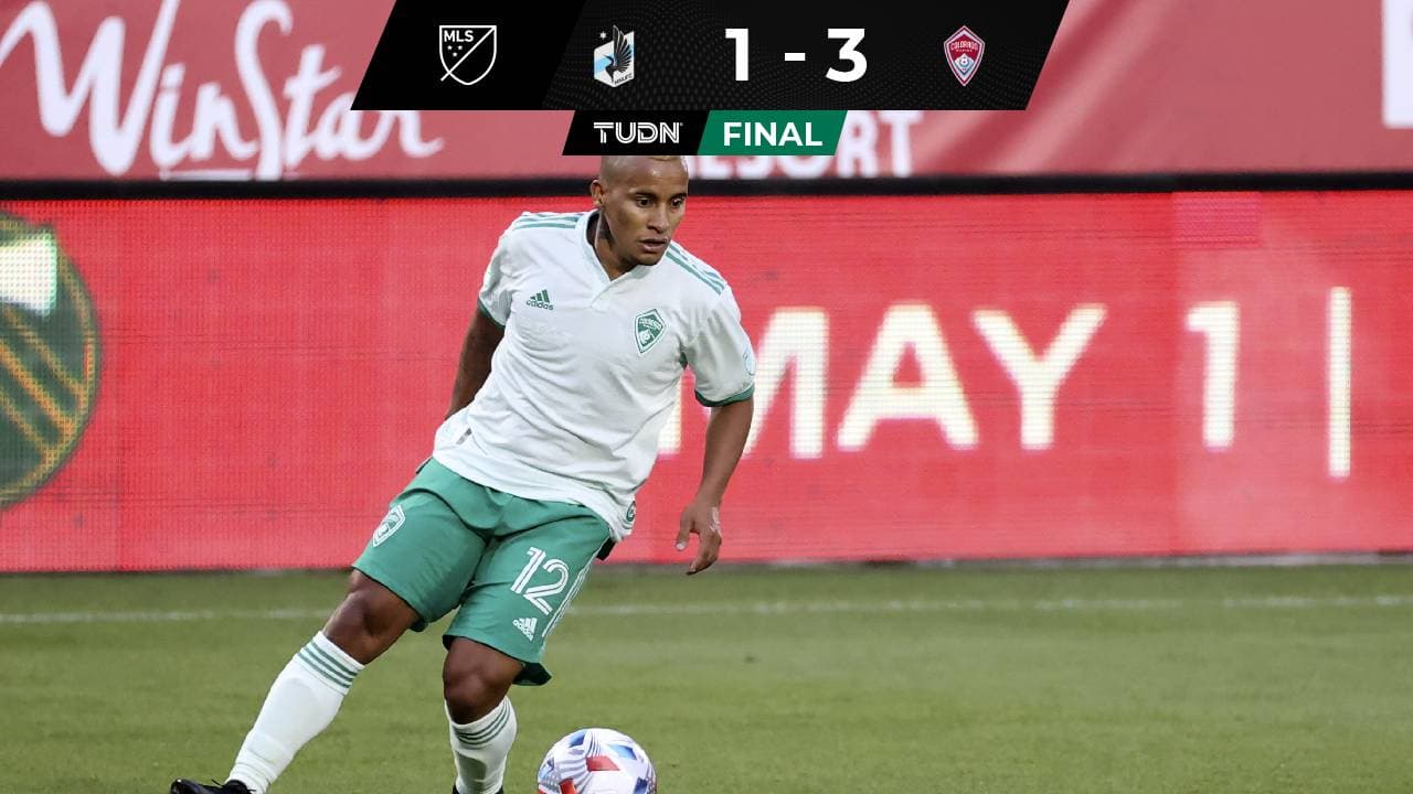 Un gigantesco Michael Barrios guío a Colorado a una impresionante voltereta con 10 hombres