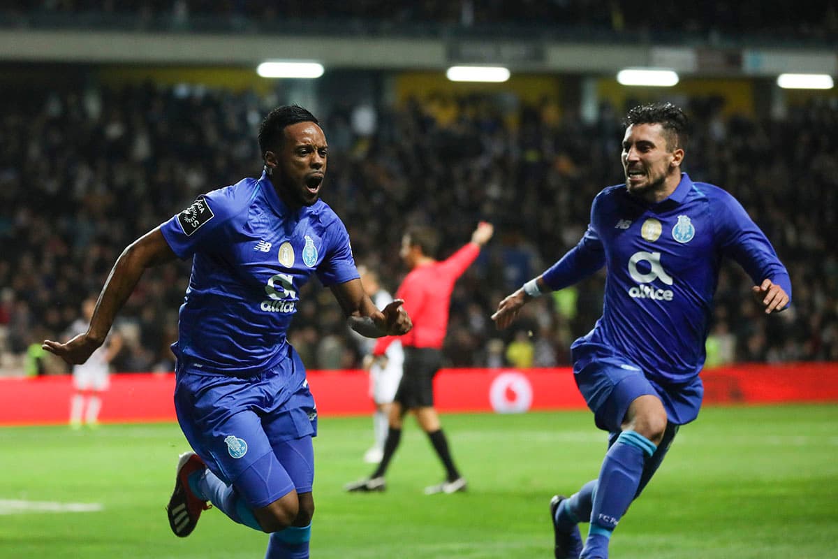 Con la victoria, el Porto completó cuatro triunfos consecutivos y con 27 puntos es el único líder en la Liga de Portugal.