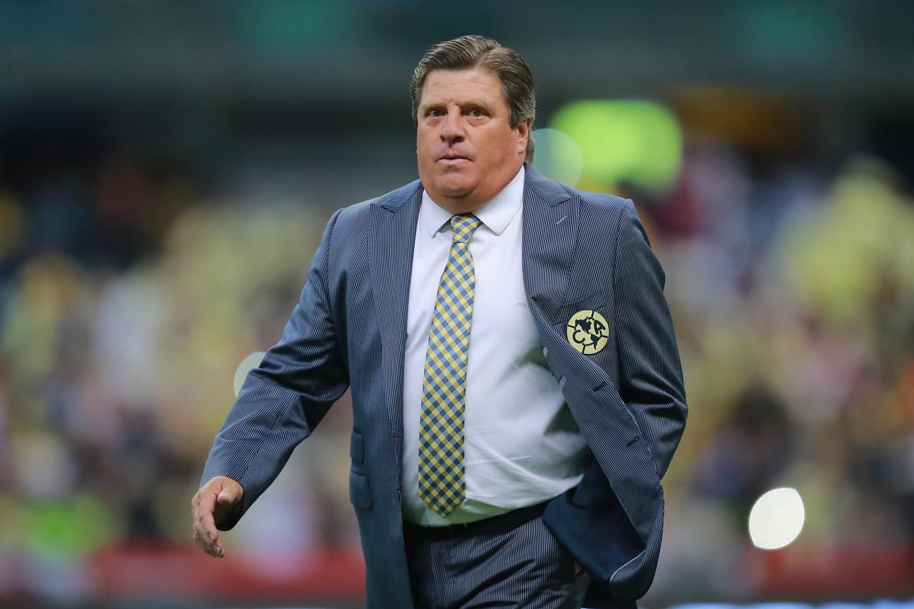 Herrera defiende a Ochoa y confirma disculpas de Briseño a Giovani