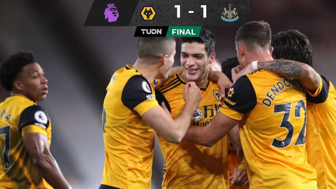 Con golazo de Raúl Jiménez, los Wolves empataron con Newcastle