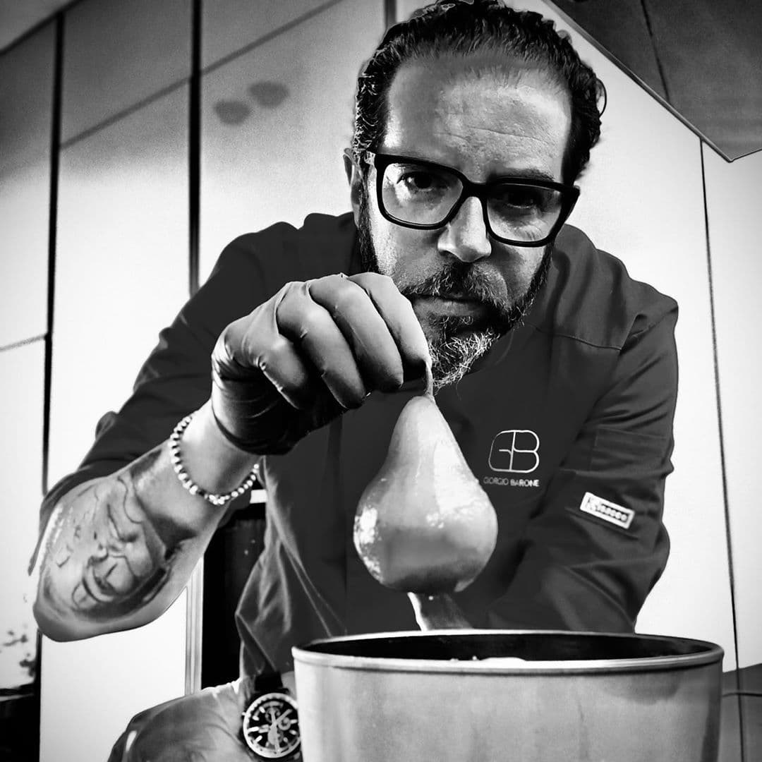 Además, aseguran que el chef se encarga de conseguir cada mañana los productos para cocinarle a Cristiano.