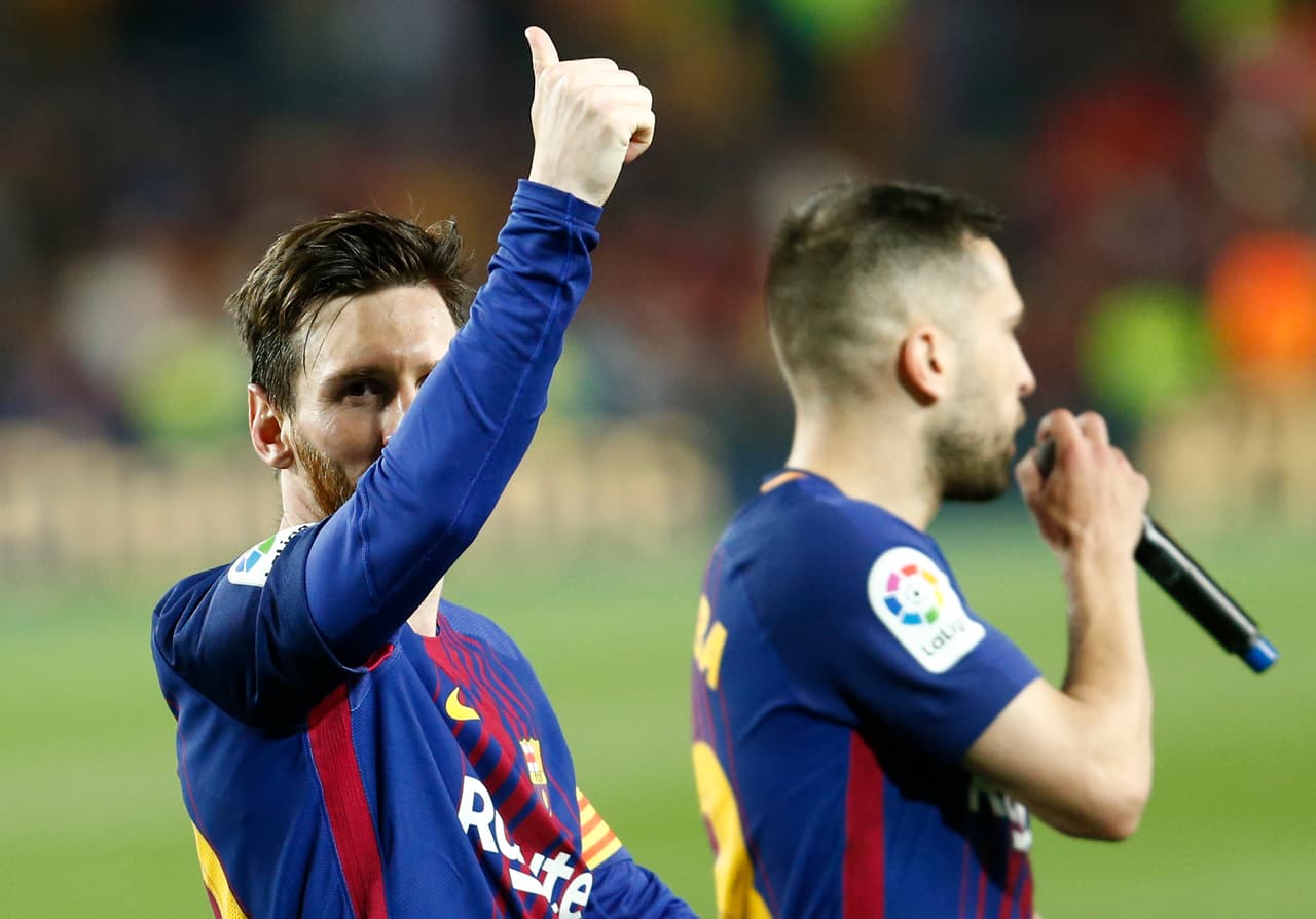 Fue la oportunidad de Messi para celebrar por última vez junto a Iniesta y empezar a tomar la batuta como el más campeón en la historia de Barcelona.