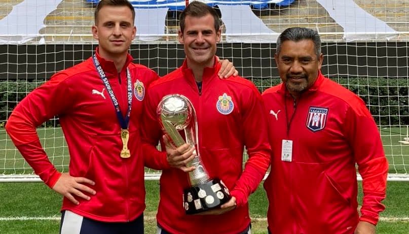 Preparador físico de Chivas es 'tentado' por el Bayer Leverkusen