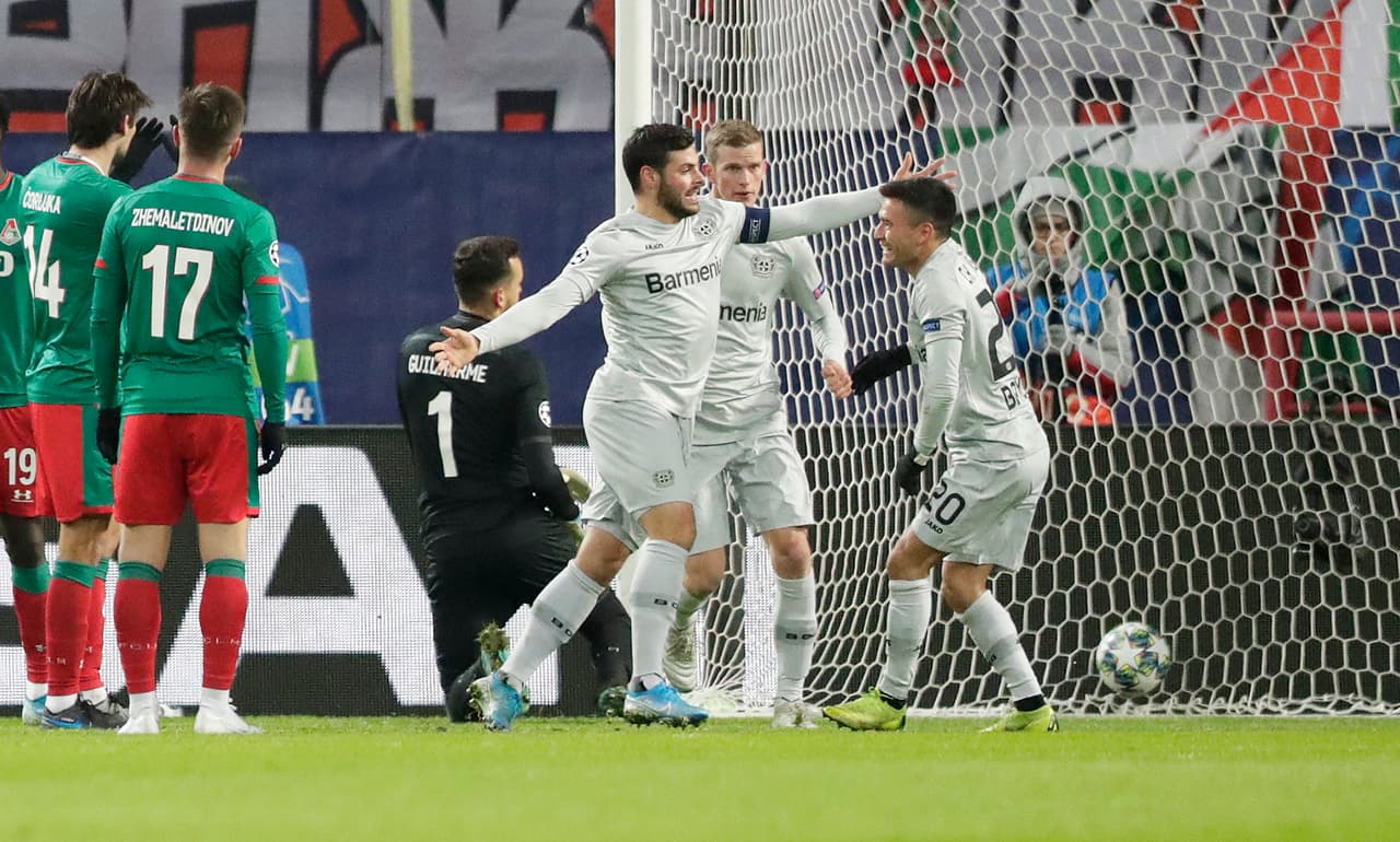 Rifat Zhemaletdinov celebra su gol al minuto 11 del encuentro.