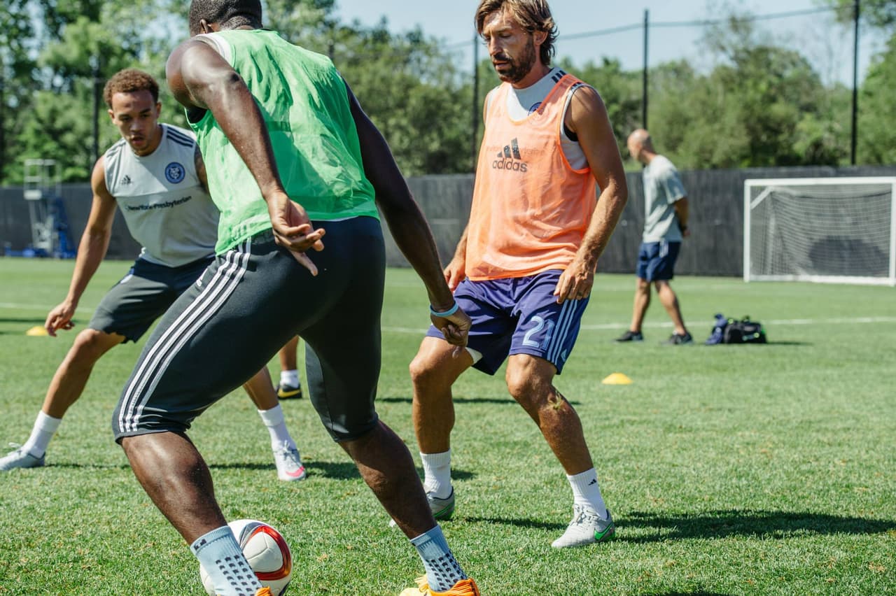 Primer entrenamiento de Andrea Pirlo