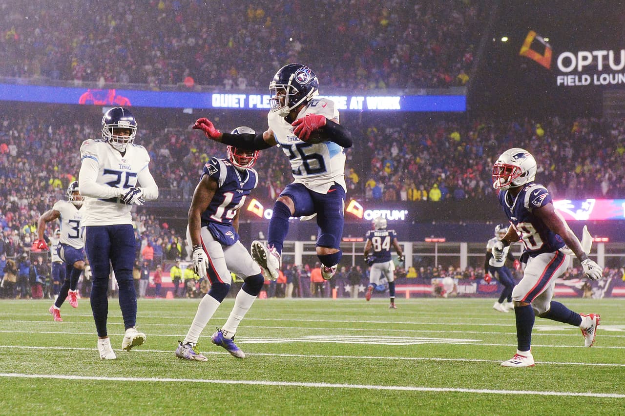 New England Patriots
<b> 13-20</b> Tennessee Titans | Los Tennessee Titans jugarán ante Baltimore Ravens en Ronda Divisional.