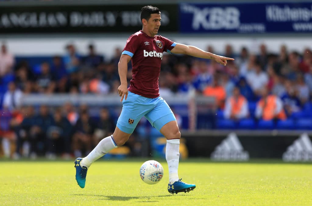 El defensa central paraguayo Fabián Balbuena, de 26 años, llegó desde Corinthians de Brasil por 4 millones de euros.