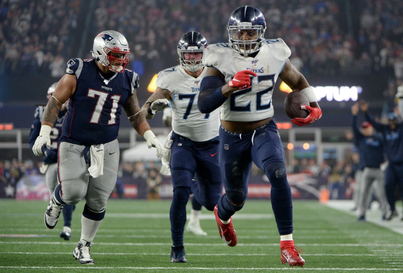 New England Patriots
<b> 13-20</b> Tennessee Titans | Los Tennessee Titans jugarán ante Baltimore Ravens en Ronda Divisional.