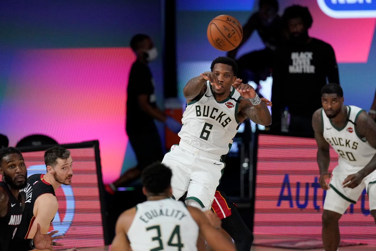 En la semifinal de conferencia, consiguieron su tercer triunfo consecutivo con un marcador de 115-100. Los de Miami podrían liquidar la serie en el cuarto enfrentamiento que sucederá el domingo por la tarde.