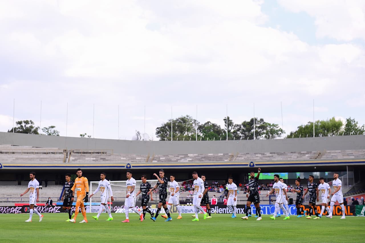 Acogidos por su gente, Pumas llegaba motivado a la Jornada 11 tras la épica remontada a mitad de semana en la Concachampions y buscando ganar de nuevo en liga ante Necaxa.