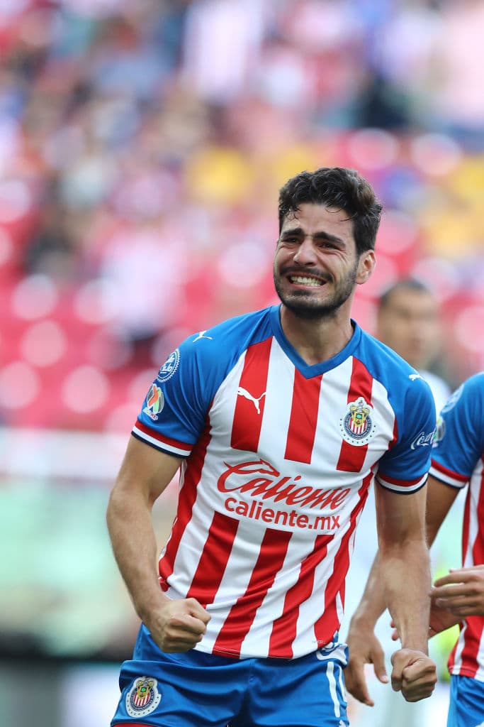 Antonio Briseño dispuesto a posponer sus descansos con Chivas