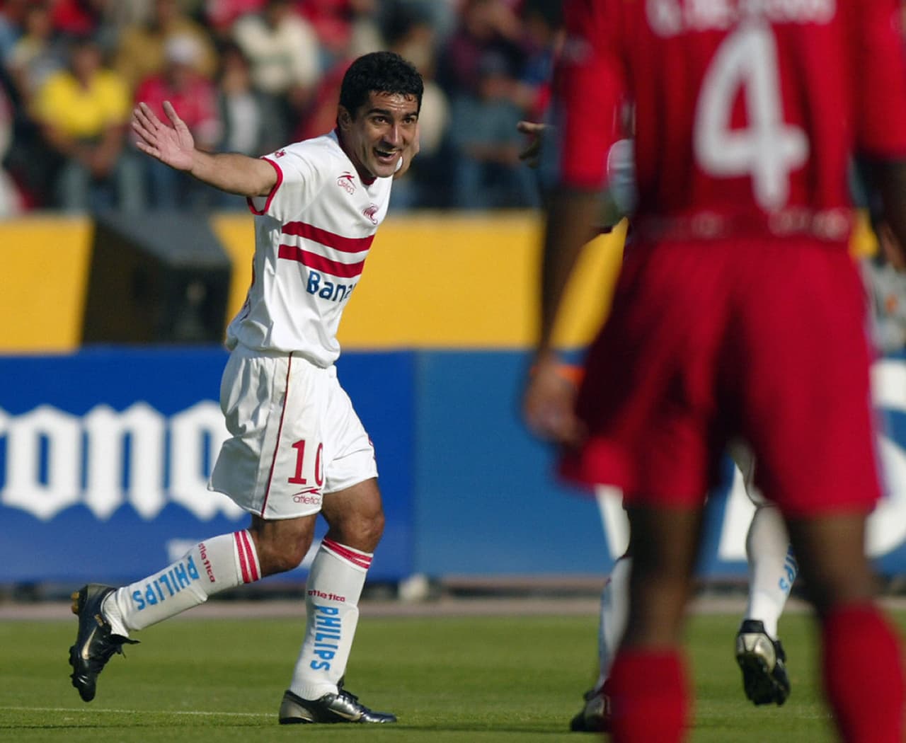 Con los 'Diablos Rojos' el brasileño, internacional con México, pasó 15 años seguidos siendo ídolo y figura.