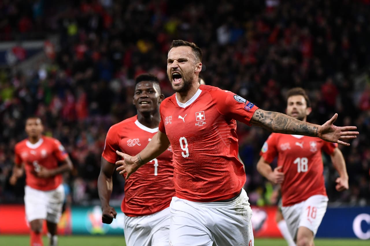 Finlandia 3-0 Armenia; Islas Feroe 1-0 Malta; Suecia 1-1 España; Gibraltar 2-3 Georgia; Rumania 1-1 Noruega; Grecia 2-1 Bosnia y Herzegovina; Liechtenstein 0-5 Italia; Suiza 2-0 Irlanda; Israel 3-1 Letonia.