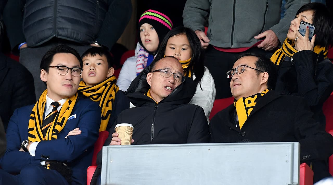 Jeff Shi (izquierda) es la mano derecha de Guangchang (centro).