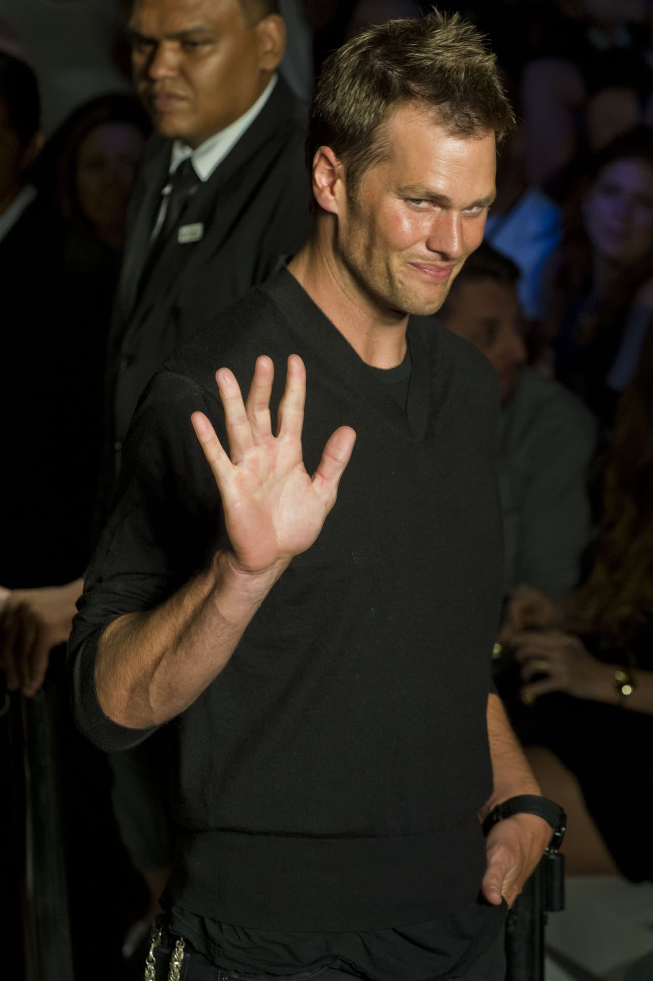 Su reporte anota que Brady se enoja mucho y se vuelve "muy desagradable".