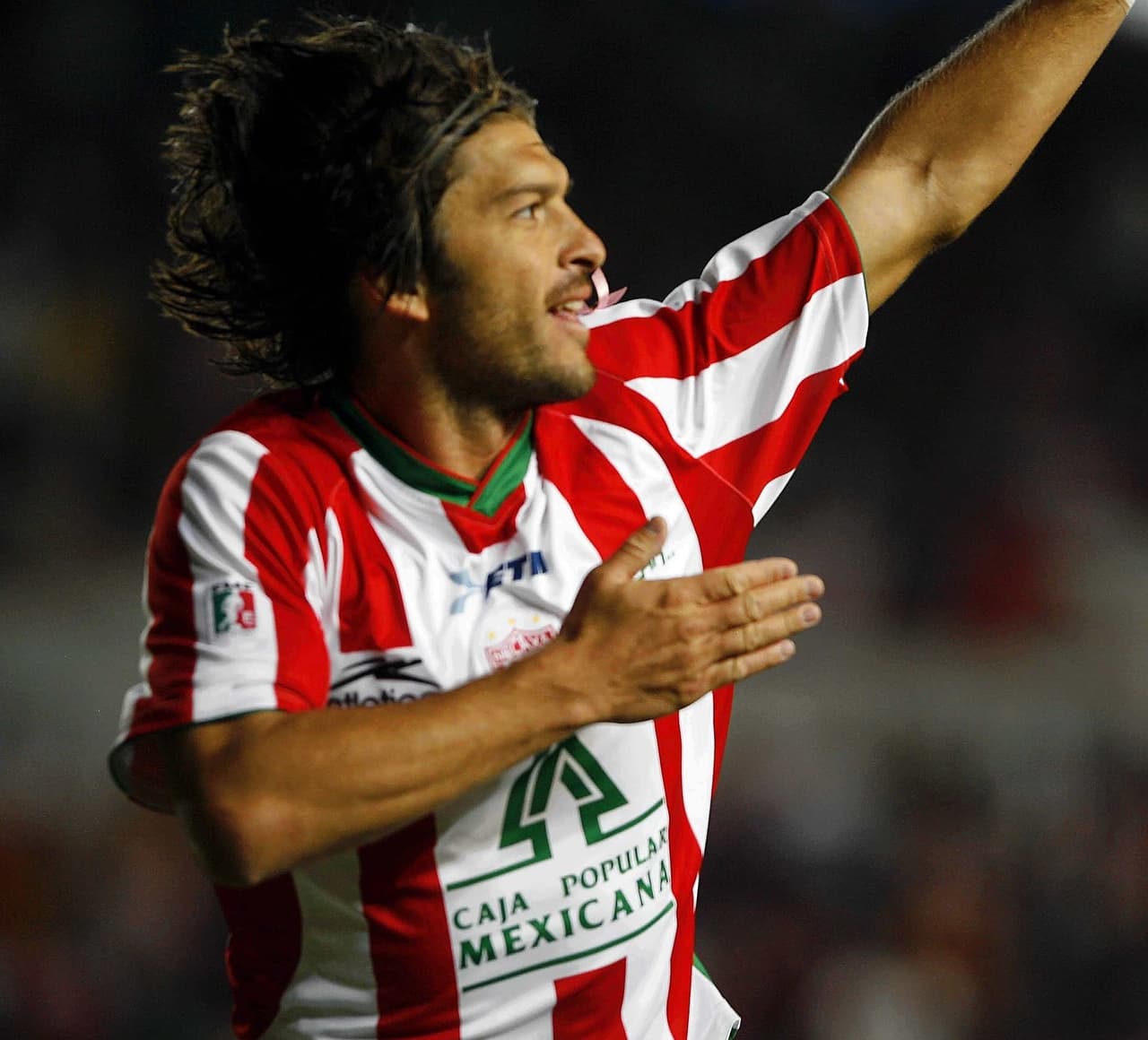 En la Liga MX, el delantero argentino Nicolás Pavlovich defendió las camisetas de Monarcas Morelia y Necaxa.