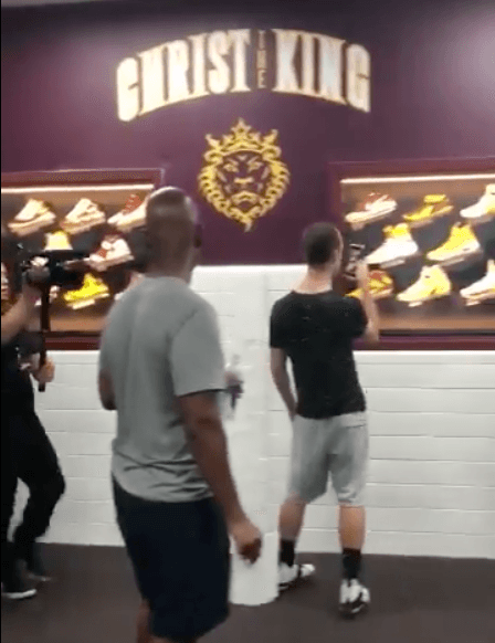 LeBron ha apoyado a esta escuela al ser de las pocas que el Equipo LeBron ha abierto en el EEUU. En los últimos 10 años esta escuela ha ganado seis campeonatos en el área de Brooklyn/Queens.