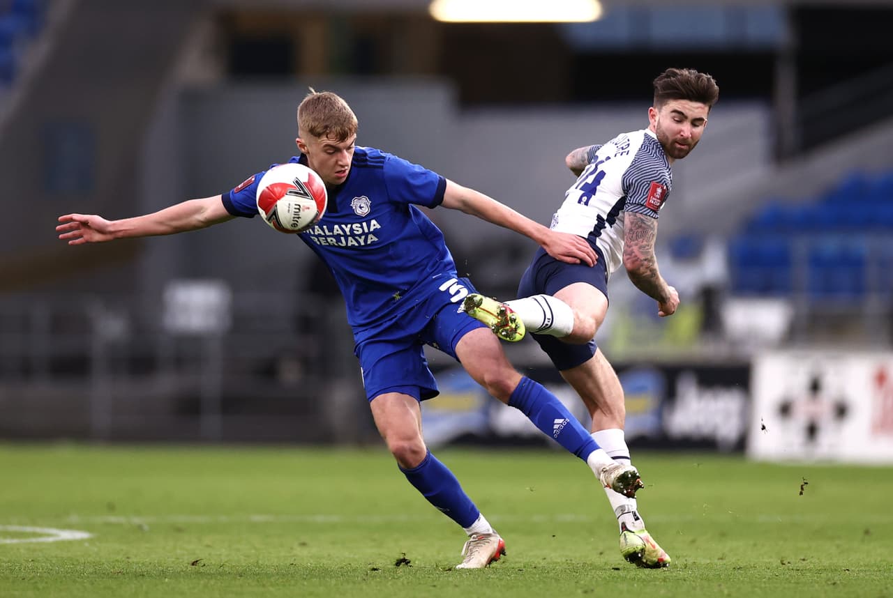 Cardiff ganó 2-1 sobre Preston durante la tercera ronda de las eliminatorias en la Copa de la Liga Inglesa. Con este resutado, los 'Blue Birds' se enfrentarán al Liverpool en la siguiente fase.