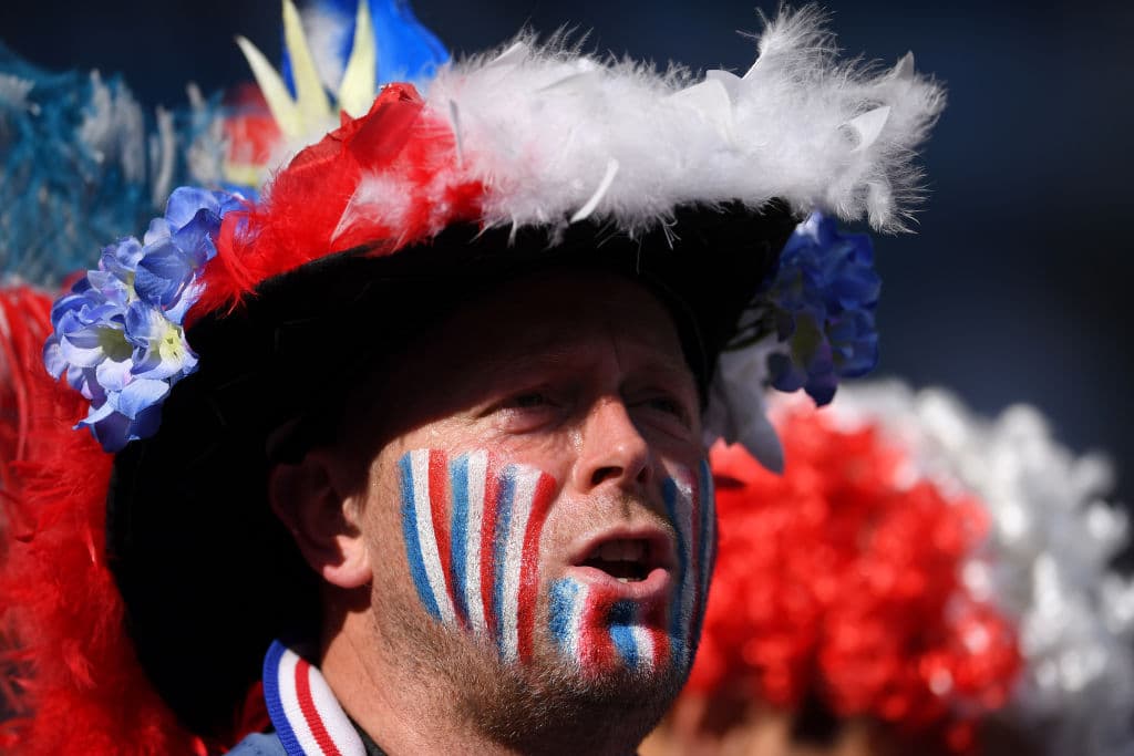 La alegría y el colorido se tomaron la fiesta de los hinchas de Francia y Argentina en medio del duelo entre ambos países por los octavos de final en el Mundial de Rusia 2018.