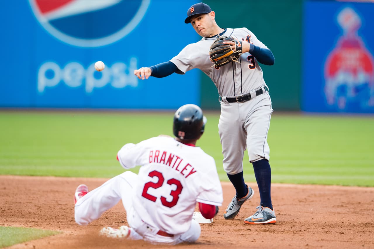 Michael Brantley remolca tres carreras y los Indians vencen a Detroit