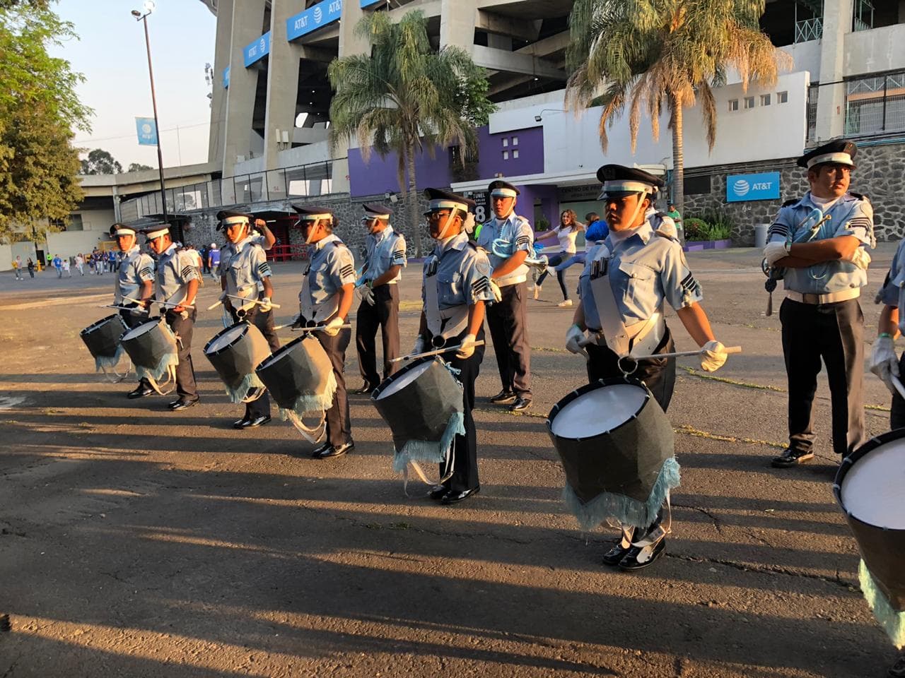 Afición extranjera, apoyo para futbolista de Cruz Azul y más, todos los ingredientes encienden el juego enter cementeros y norteños.