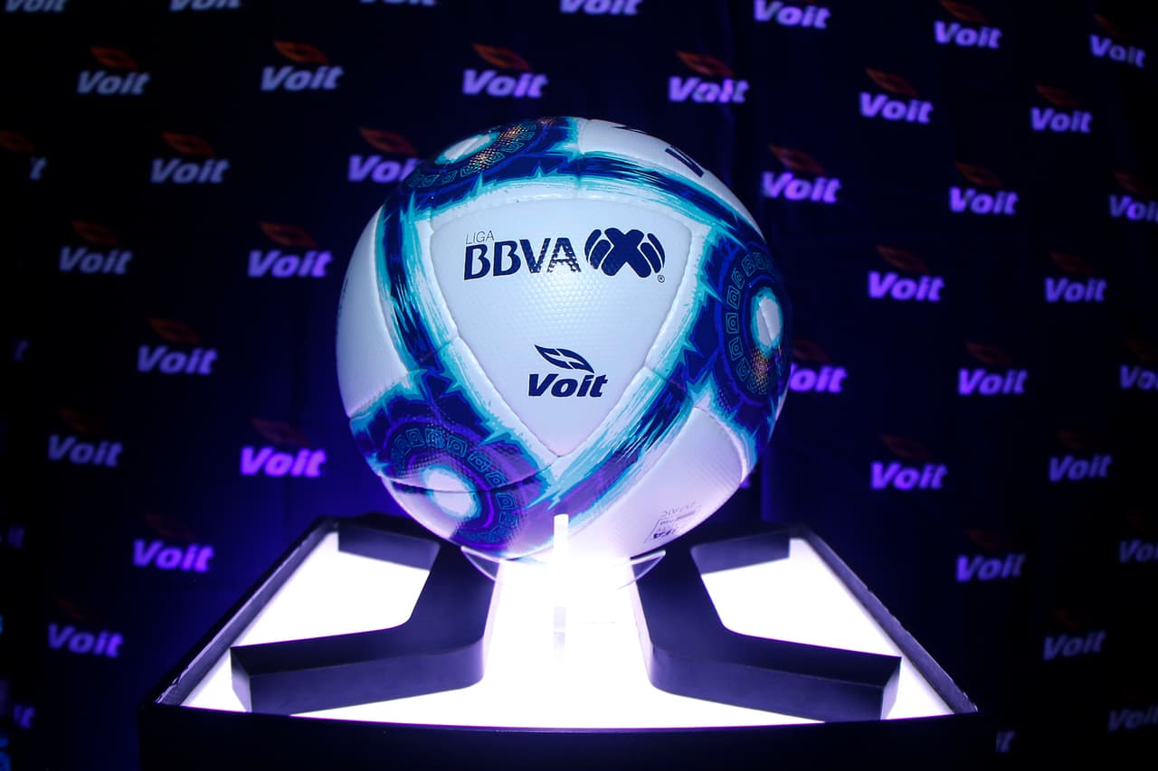 El Apertura 2019 le dio luz a su principal protagonista: así fue la presentación del balón de f´útbol Voit Loxus para el torneo de la Liga MX, evento celebrado en la Torre BBVA.
