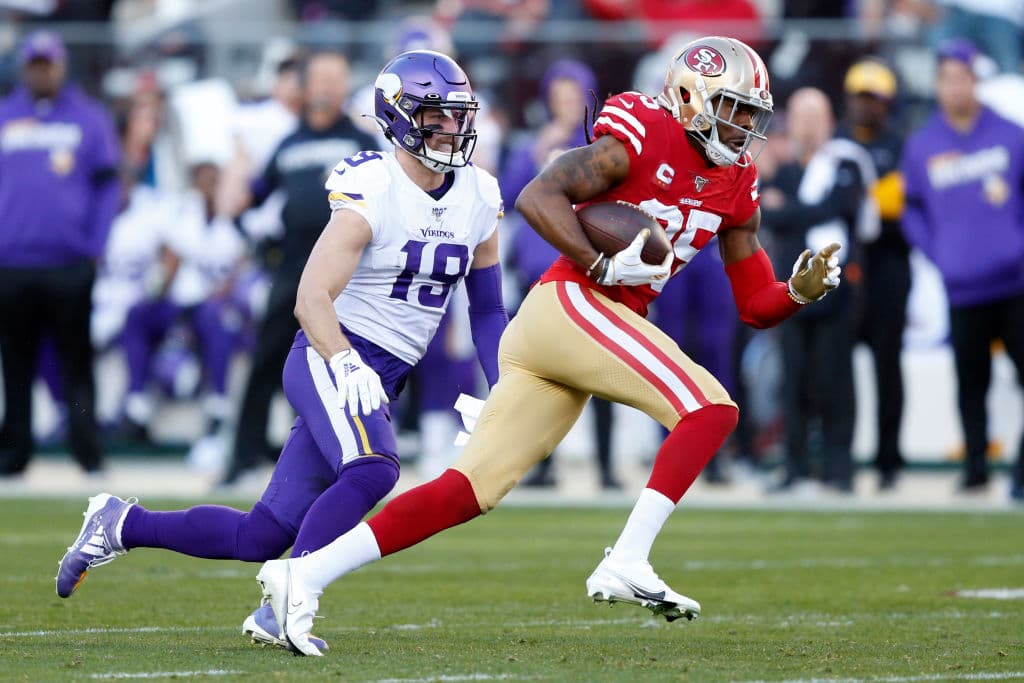 San Francisco se impone 27-10 a los Minnesota Vikings en el Levi's Stadium.